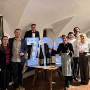 K1326 700 Jahre Kollegen